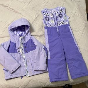 Colombia coat and bib overalls set